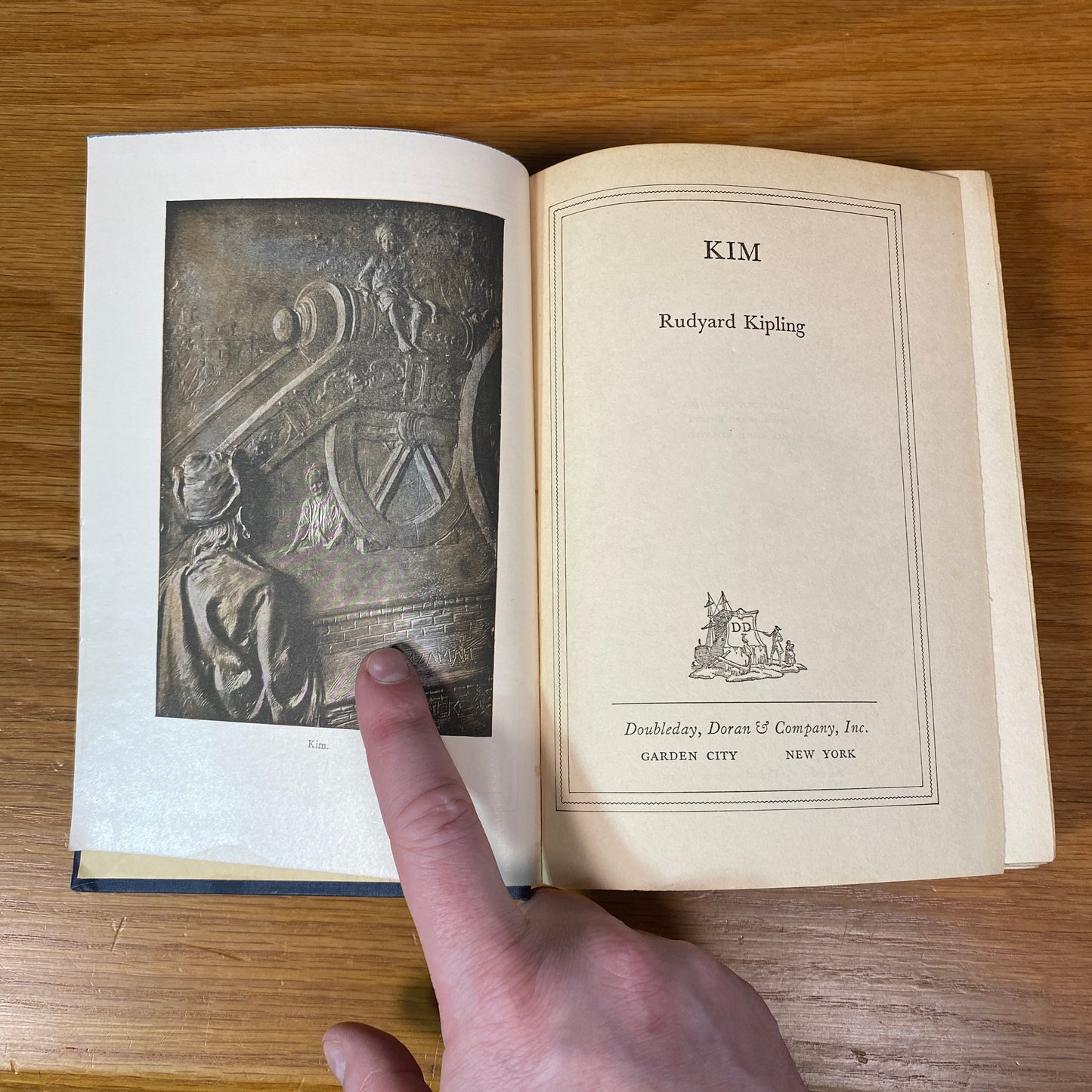 Kim by Rudyard Kipling Hardcover
