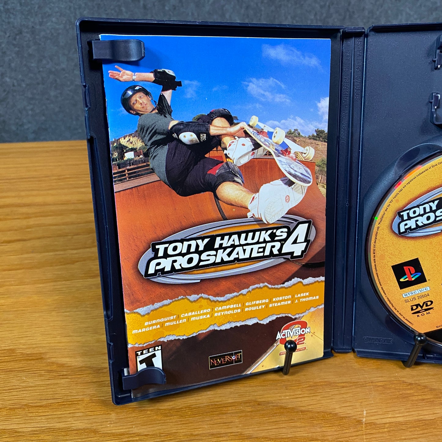 PS2 Tony Hawk's Pro Skater 4